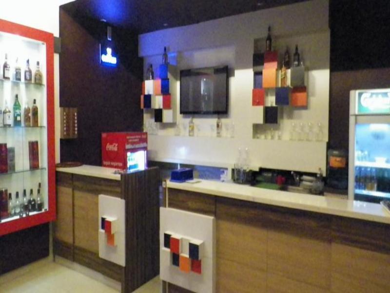 Excellent Seven Boutique Hotel Bandung Buitenkant foto