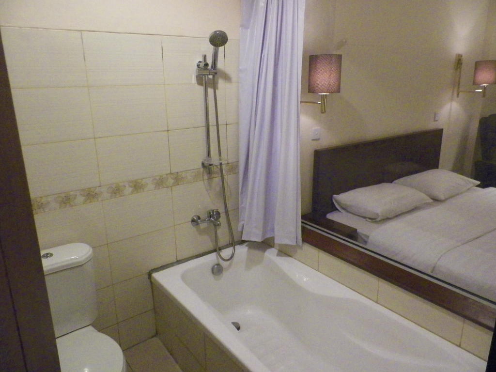 Excellent Seven Boutique Hotel Bandung Kamer foto