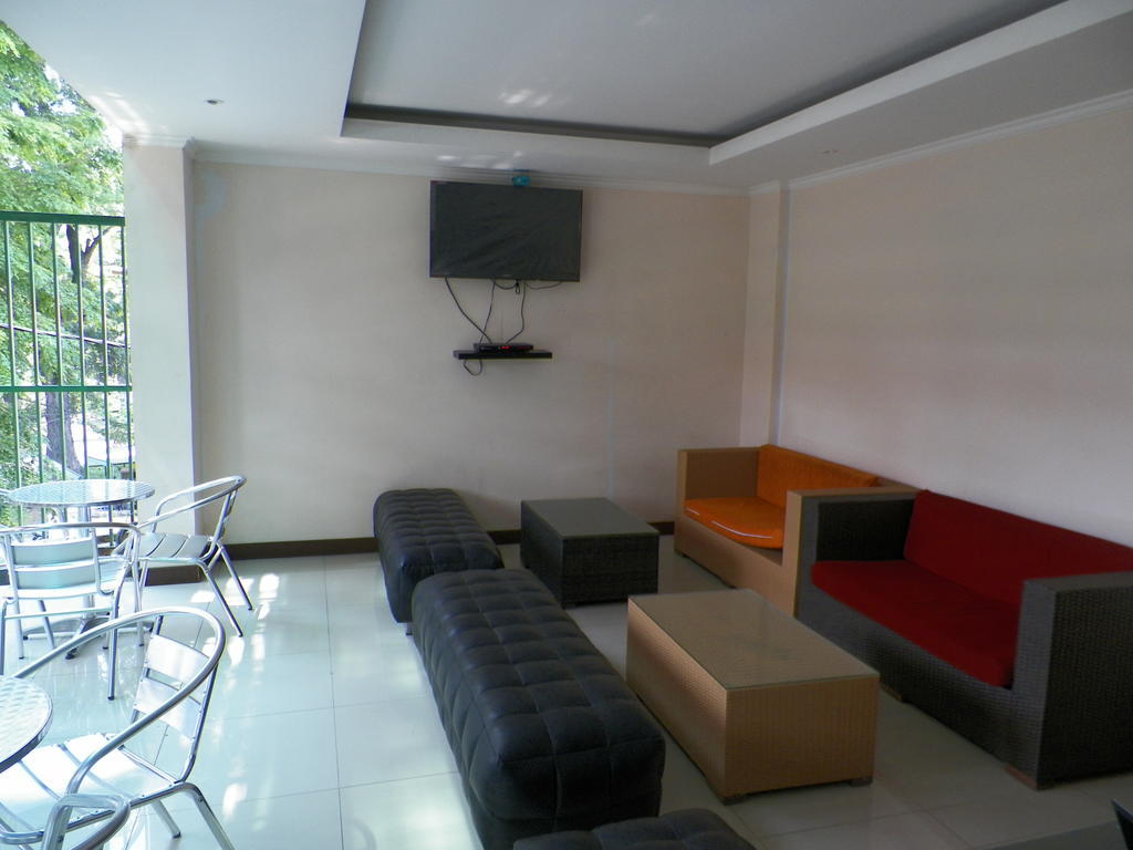 Excellent Seven Boutique Hotel Bandung Buitenkant foto